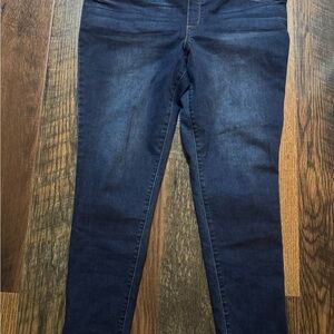 Classic Navy Women's Skinny Jeans